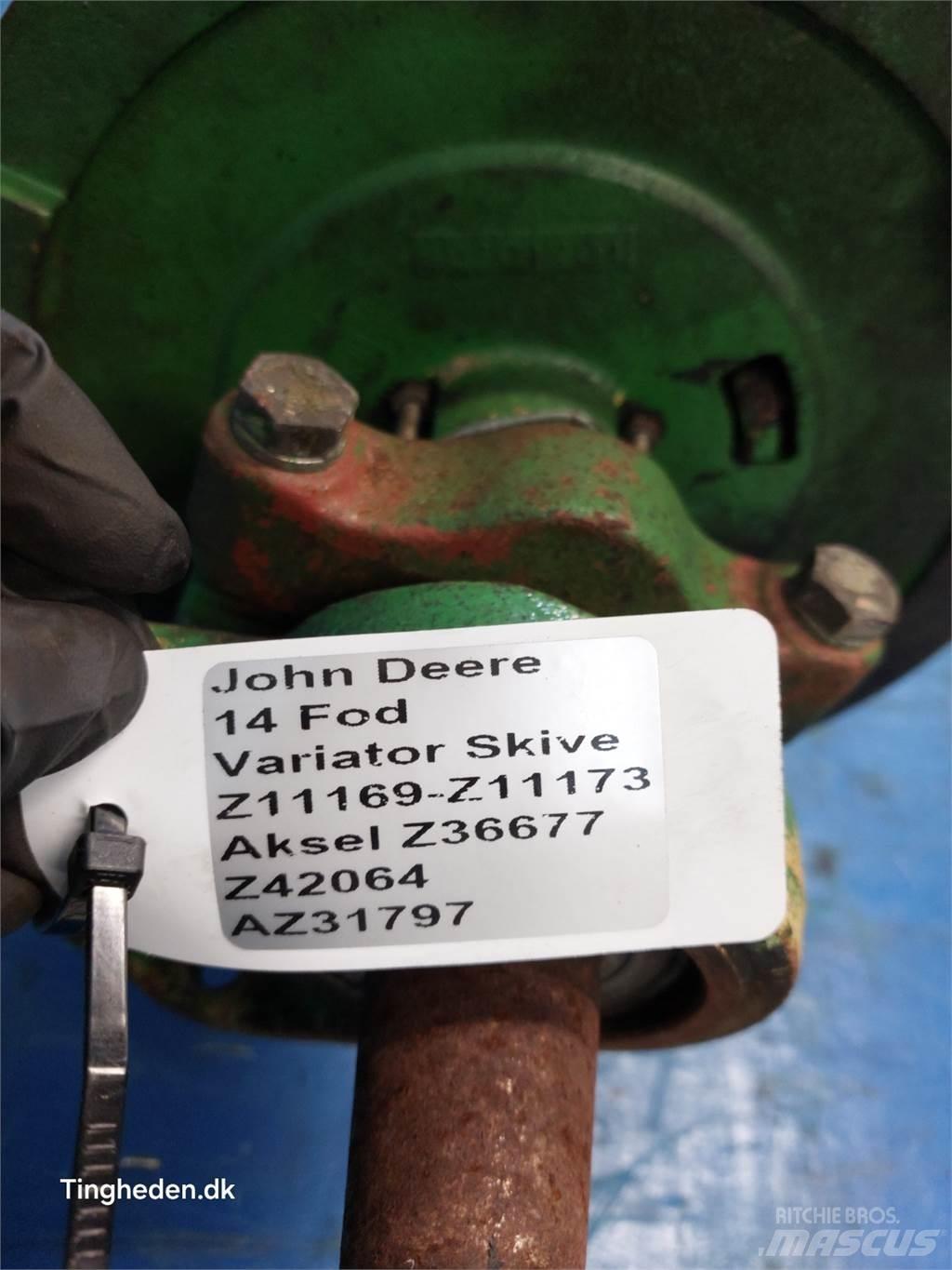 John Deere 1000 Příslušenství a náhradní díly ke kombajnům