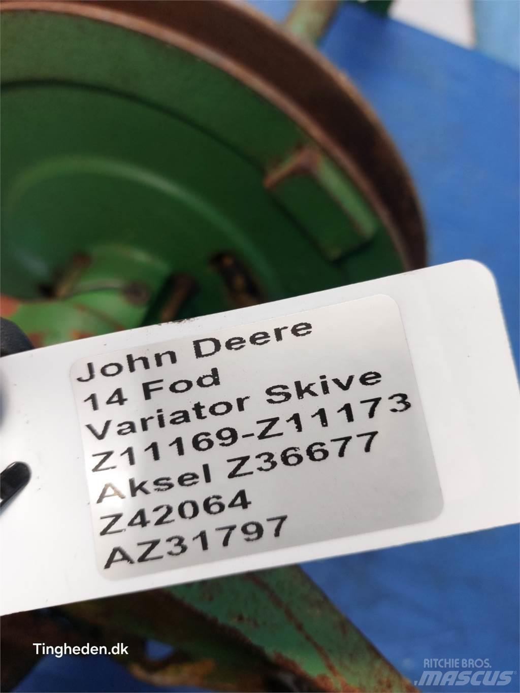 John Deere 1000 Příslušenství a náhradní díly ke kombajnům