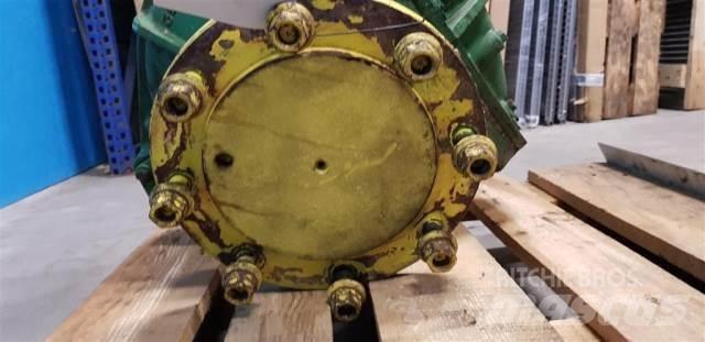John Deere 1065 Příslušenství a náhradní díly ke kombajnům