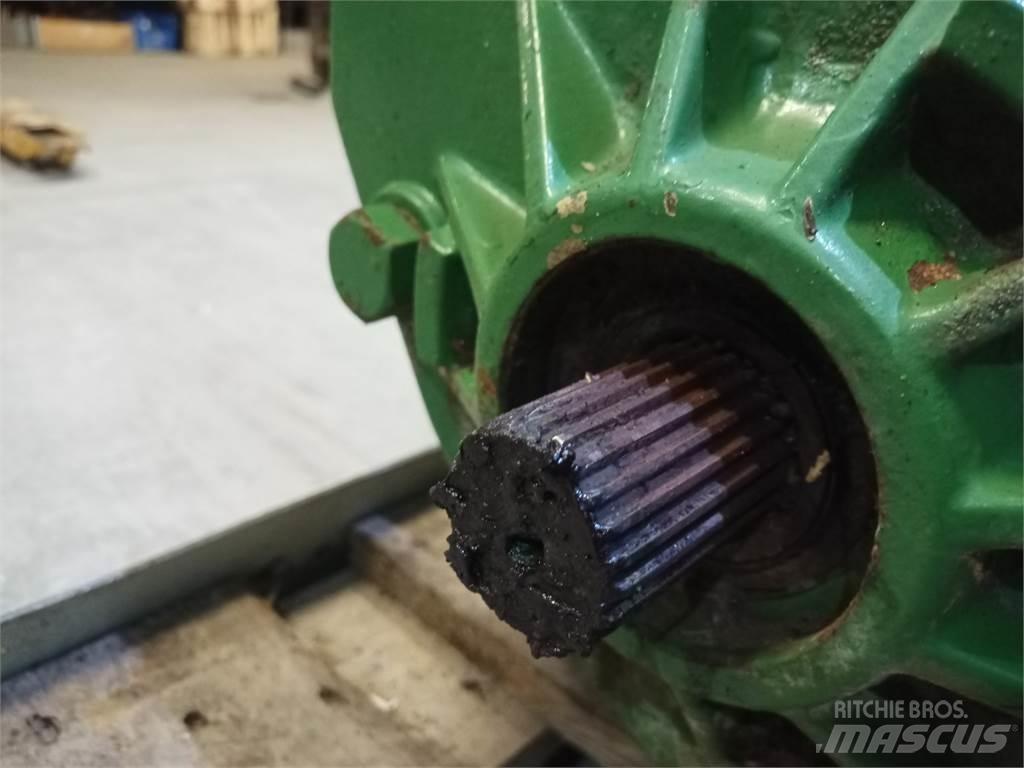 John Deere 1085 Převodovka