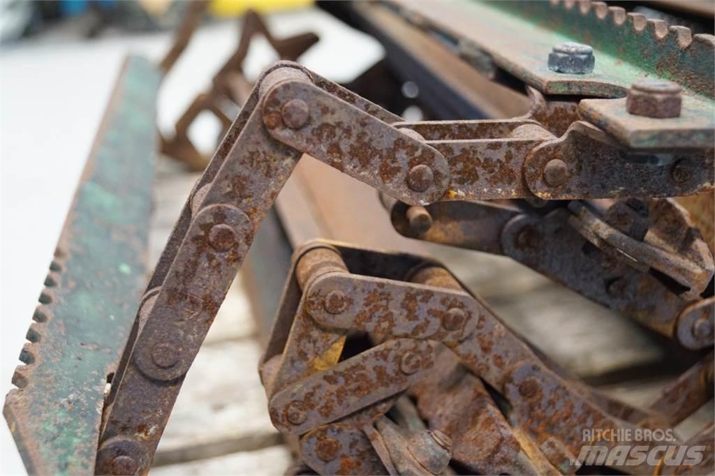 John Deere 1085 Příslušenství a náhradní díly ke kombajnům