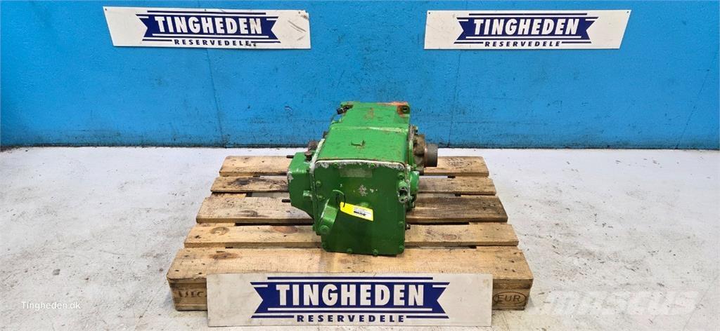 John Deere 1170 Převodovka
