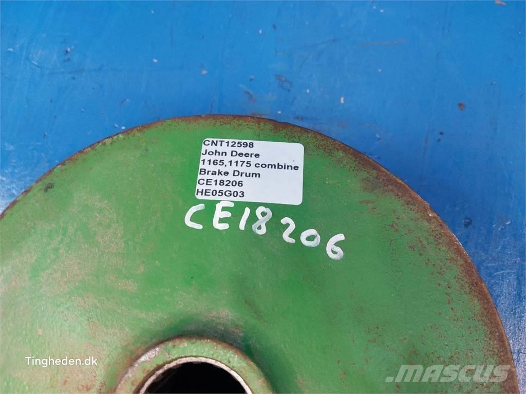 John Deere 1175 Převodovka