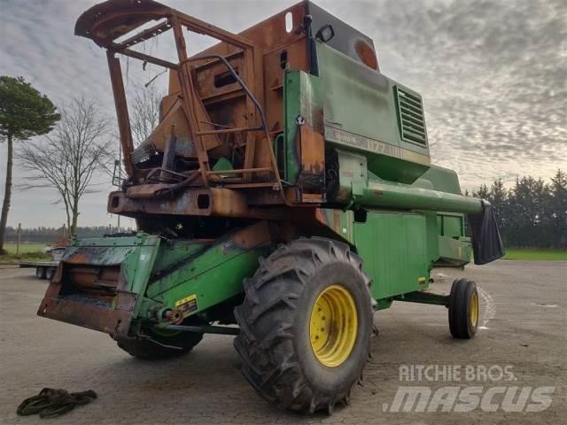 John Deere 1177 Sklízecí mlátičky