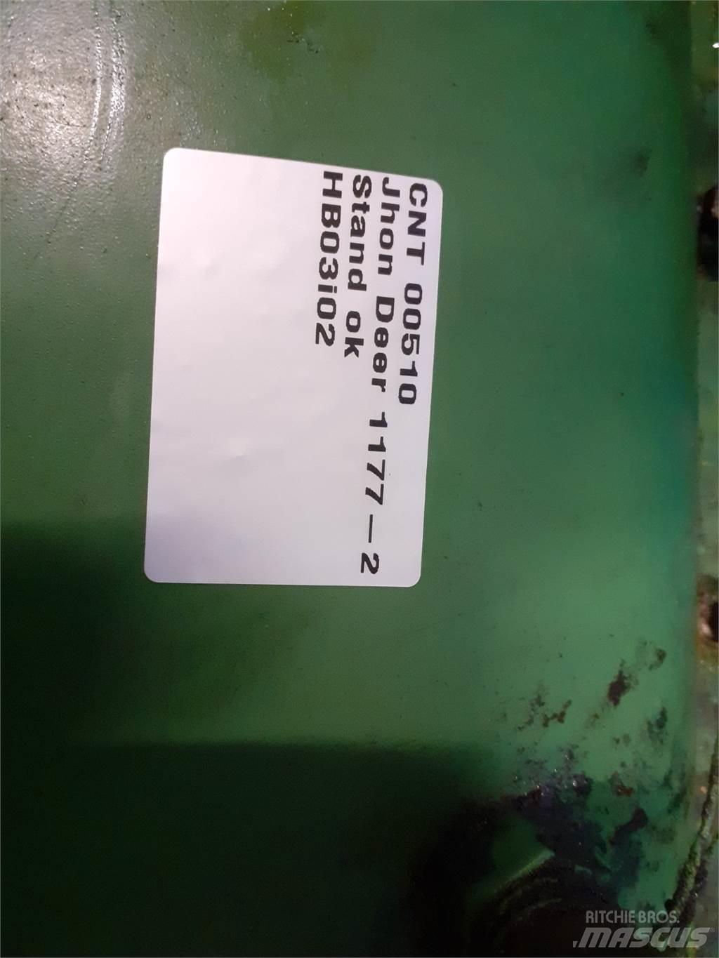John Deere 1177 Převodovka
