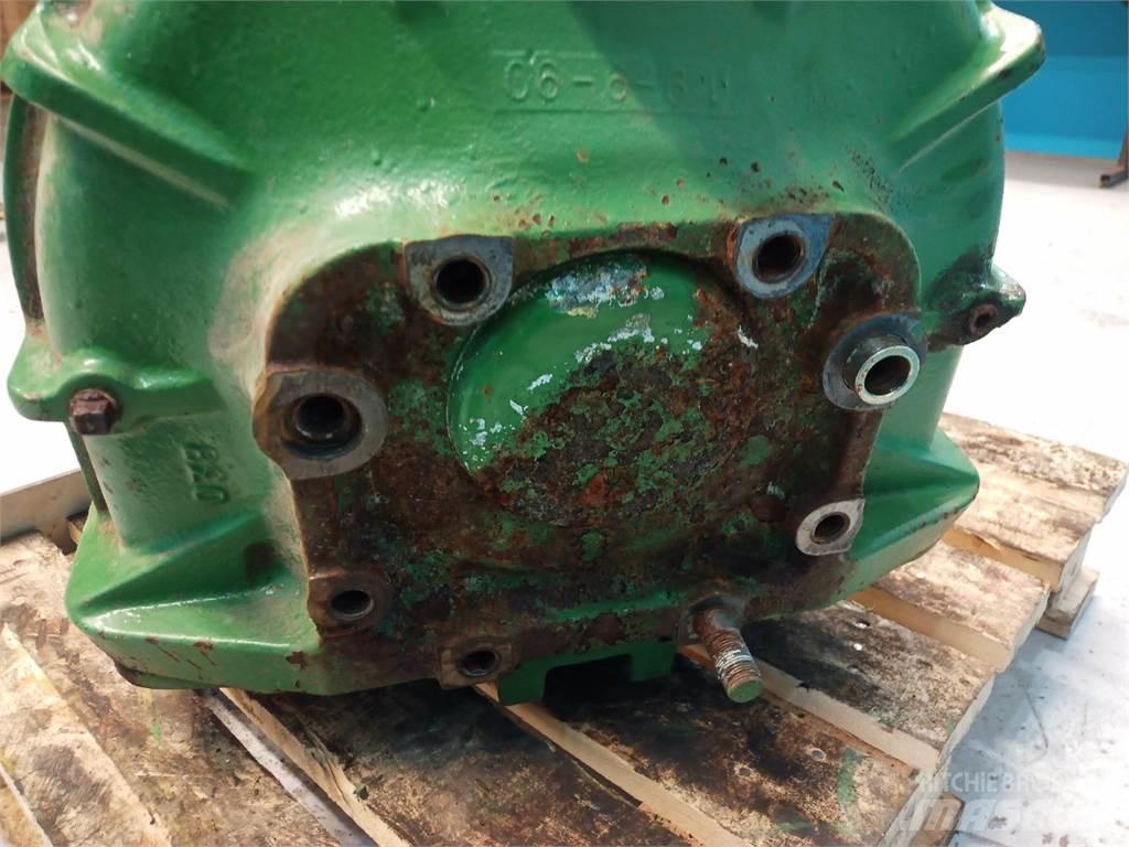 John Deere 1177 Příslušenství a náhradní díly ke kombajnům
