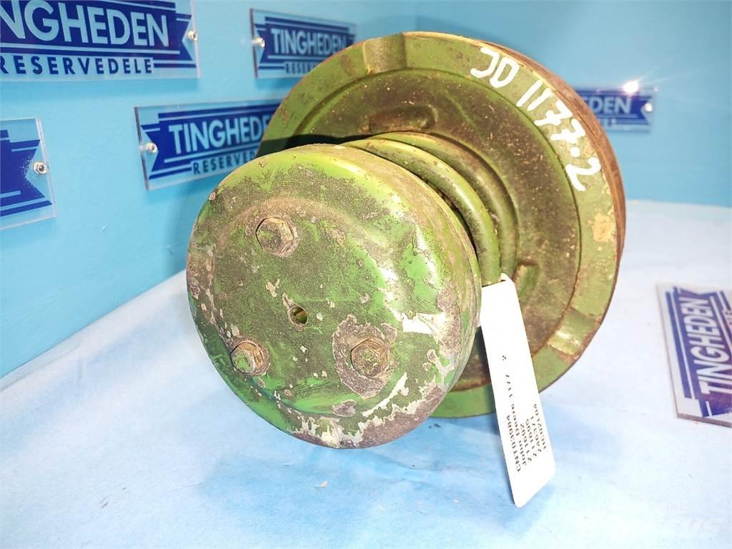 John Deere 1177 Další