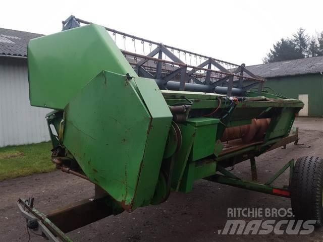 John Deere 14 Příslušenství a náhradní díly ke kombajnům