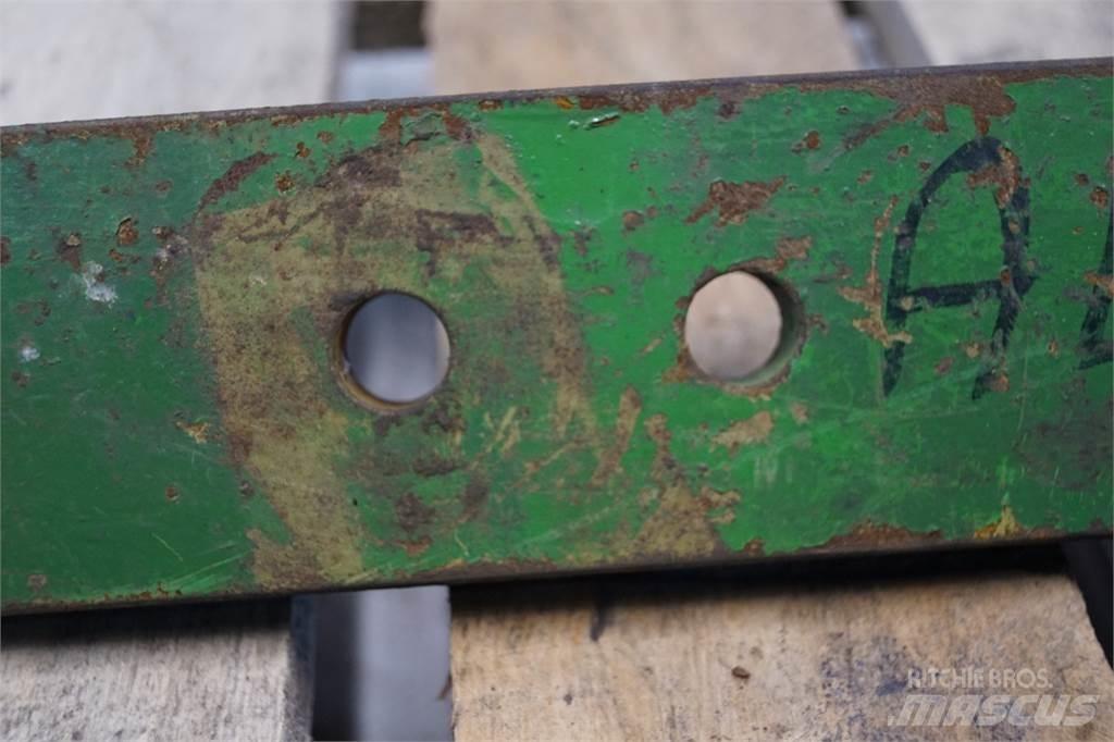 John Deere 2010 Další příslušenství k traktorům