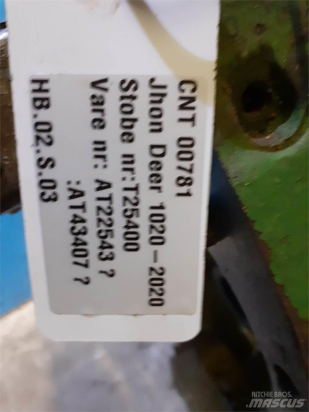 John Deere 2020 Převodovka