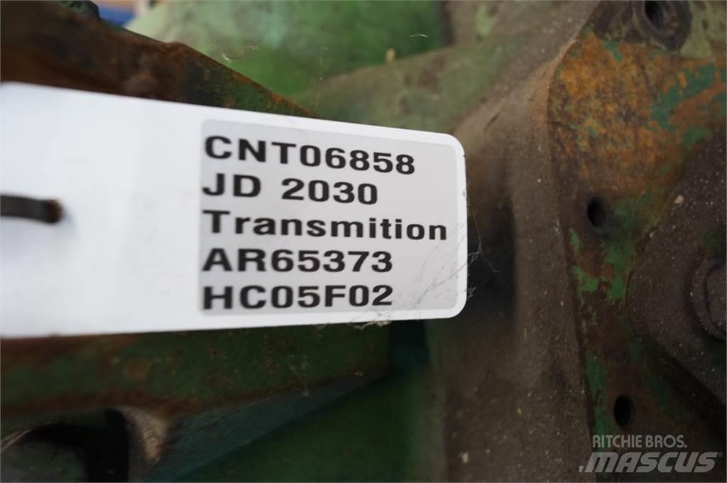 John Deere 2030 Převodovka
