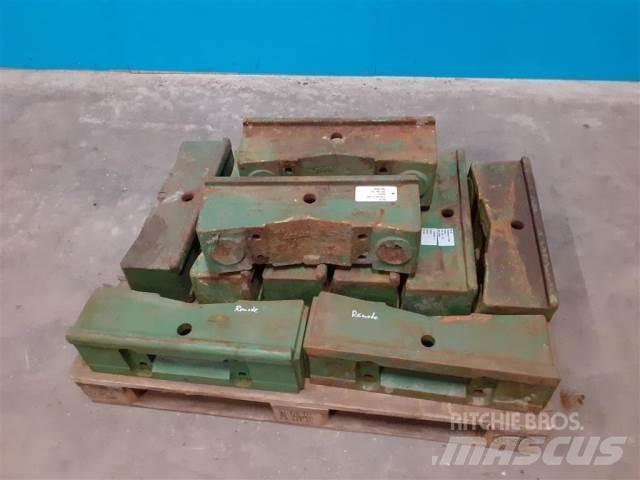 John Deere 2040 Přední závaží