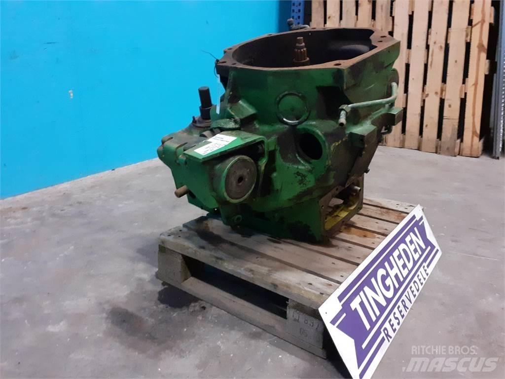 John Deere 2040 Převodovka