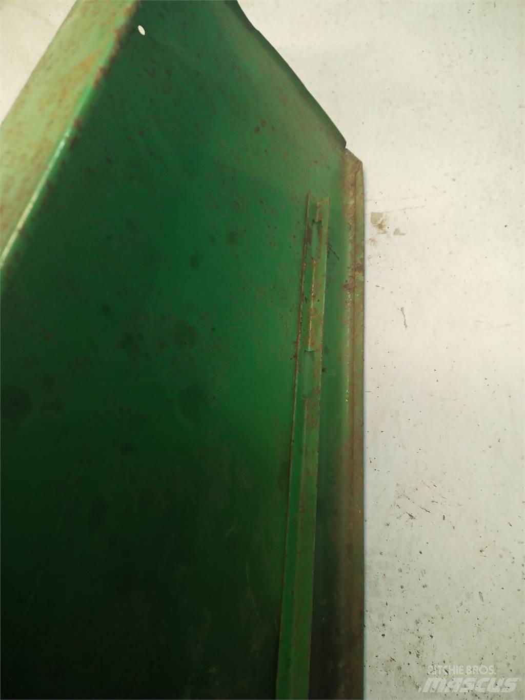 John Deere 2054 Další