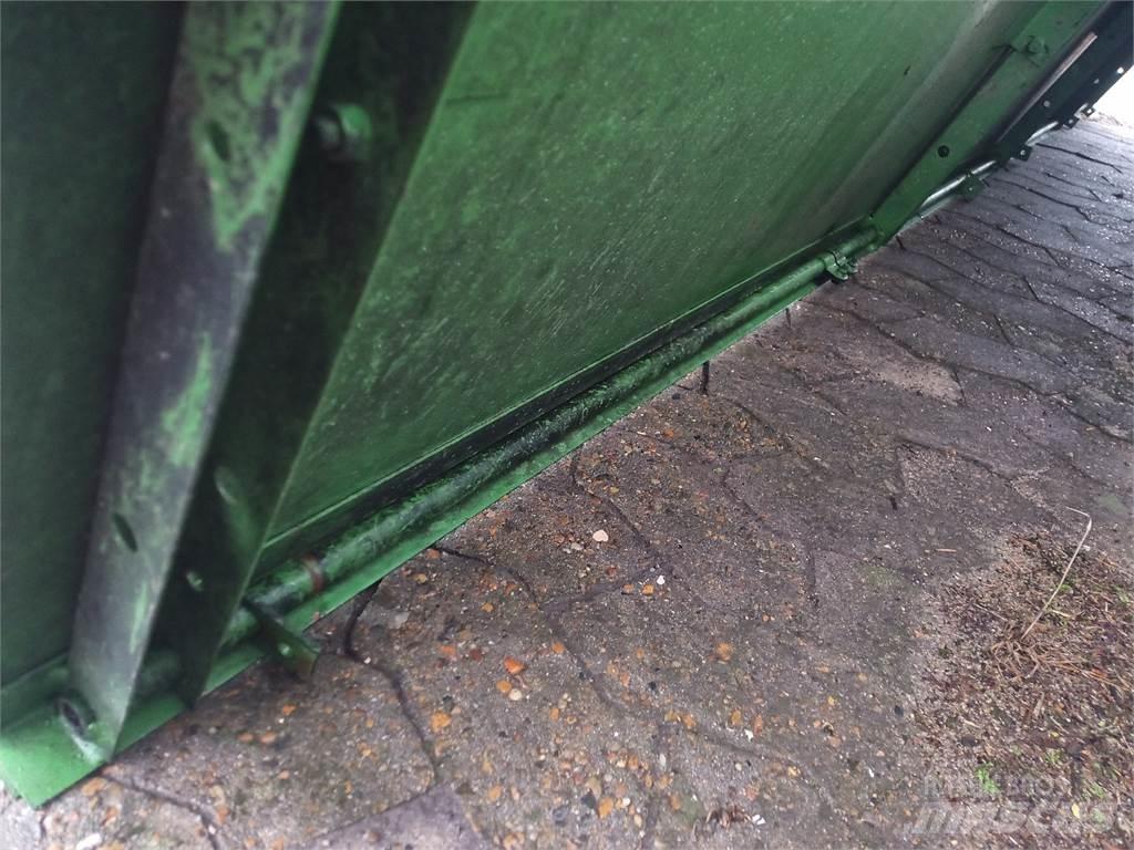John Deere 2054 Další