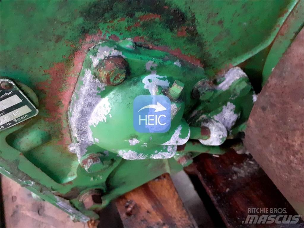 John Deere 2054 Převodovka