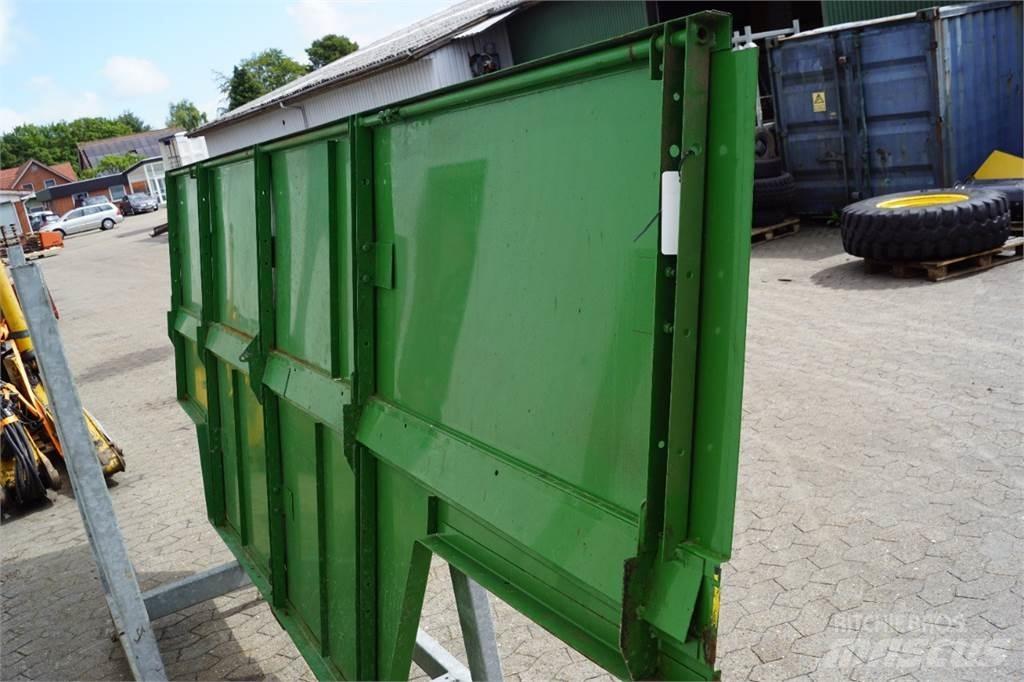 John Deere 2054 Další