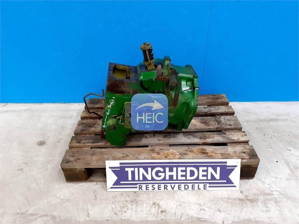 John Deere 2120 Převodovka