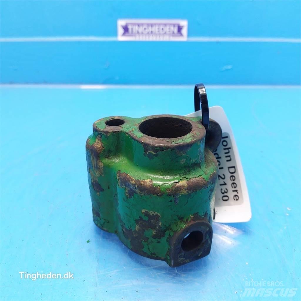 John Deere 2130 Další příslušenství k traktorům