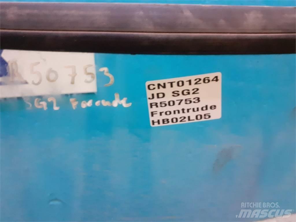 John Deere 2140 Kabiny a interiér