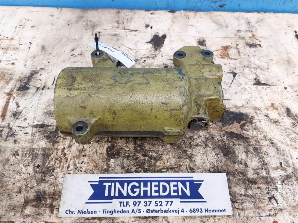 John Deere 2141 Hydraulika