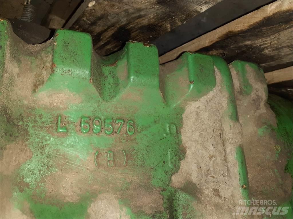 John Deere 2450 Další příslušenství k traktorům