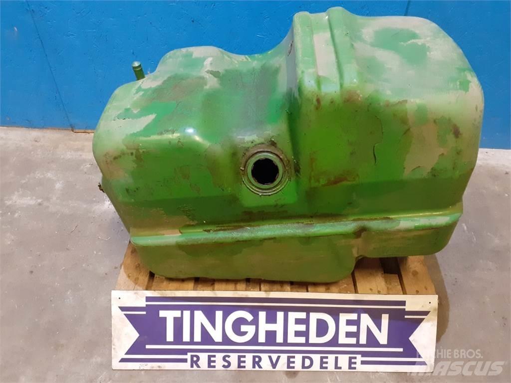 John Deere 3040 Další příslušenství k traktorům