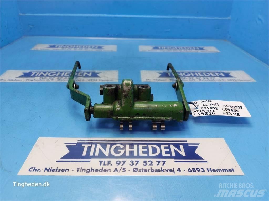 John Deere 3040 Převodovka