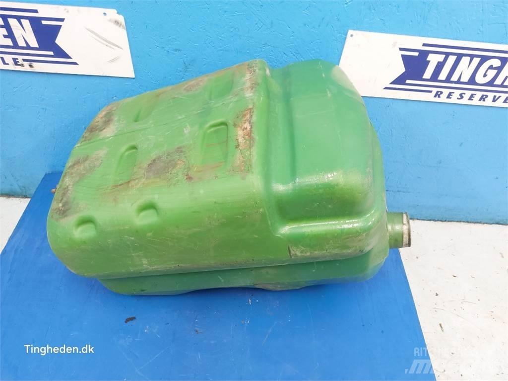 John Deere 3140 Další příslušenství k traktorům