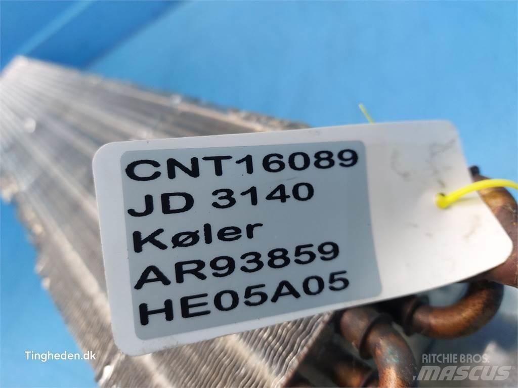 John Deere 3140 Radiátory
