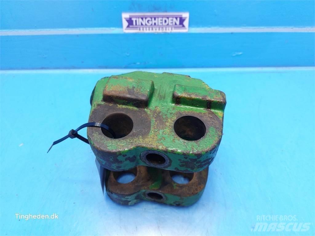 John Deere 4040 Další příslušenství k traktorům