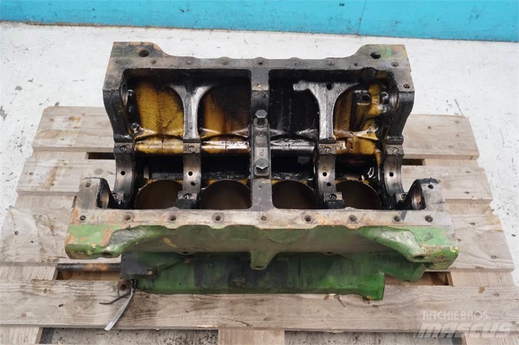 John Deere 4239 Motory