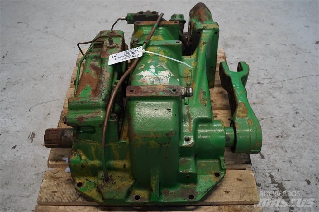 John Deere 4240 Další příslušenství k traktorům