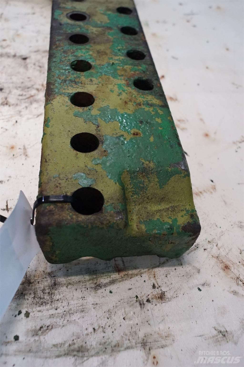 John Deere 4455 Další příslušenství k traktorům