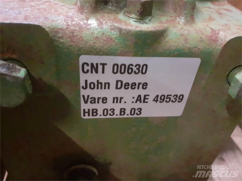 John Deere 550 Převodovka