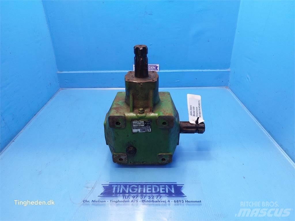 John Deere 550 Převodovka