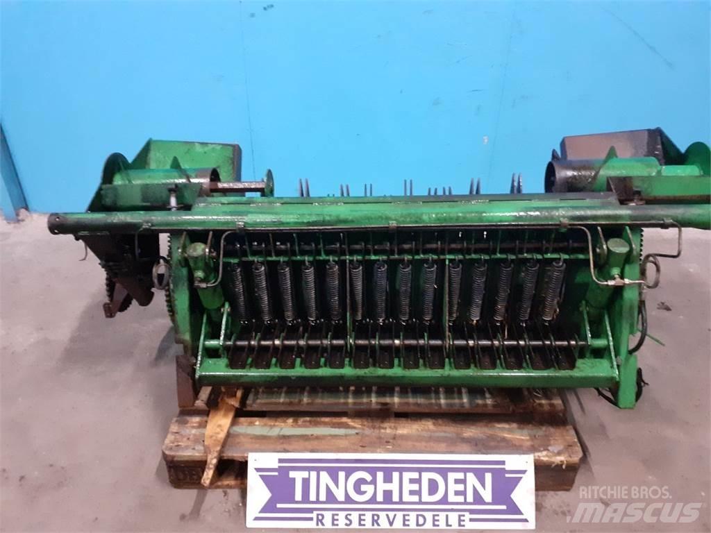 John Deere 592 Další