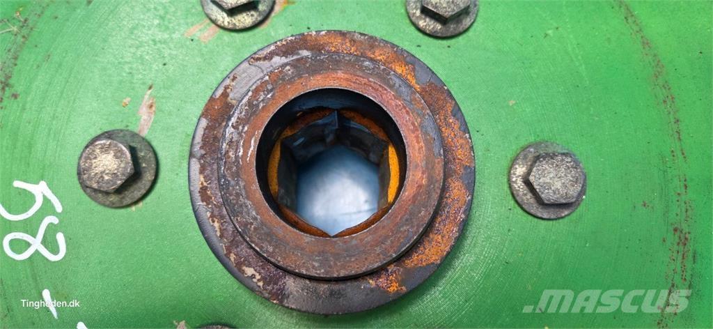 John Deere 625R Příslušenství a náhradní díly ke kombajnům