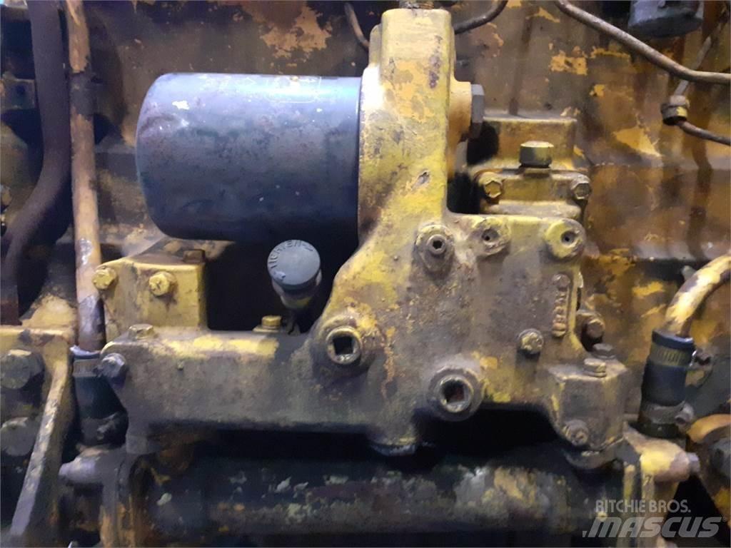 John Deere 644B Motory