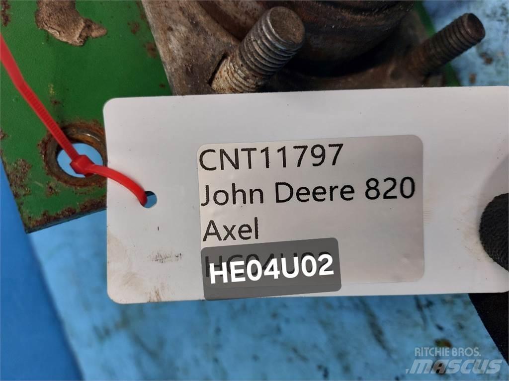 John Deere 820 Příslušenství a náhradní díly ke kombajnům
