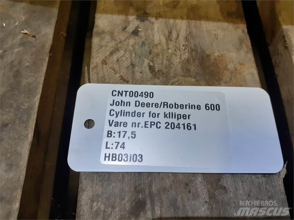 John Deere 900 Robotické sekačky