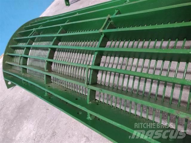 John Deere 935 Příslušenství a náhradní díly ke kombajnům