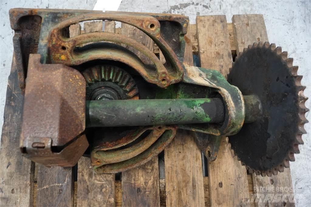 John Deere 9540 Příslušenství a náhradní díly ke kombajnům