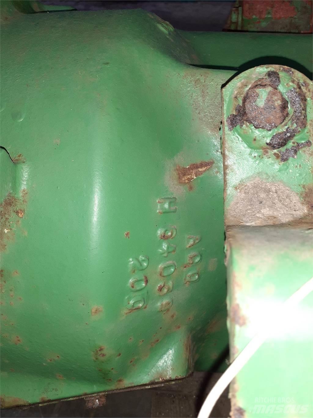 John Deere 955 Převodovka