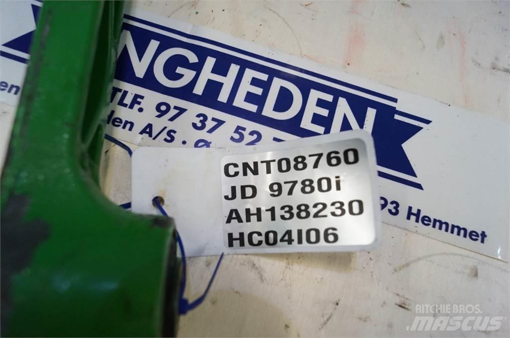 John Deere 9780 Sypače písku a soli