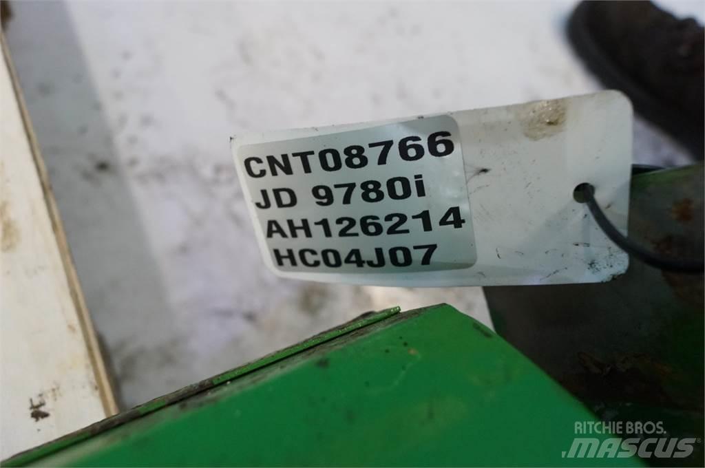 John Deere 9780 Sypače písku a soli