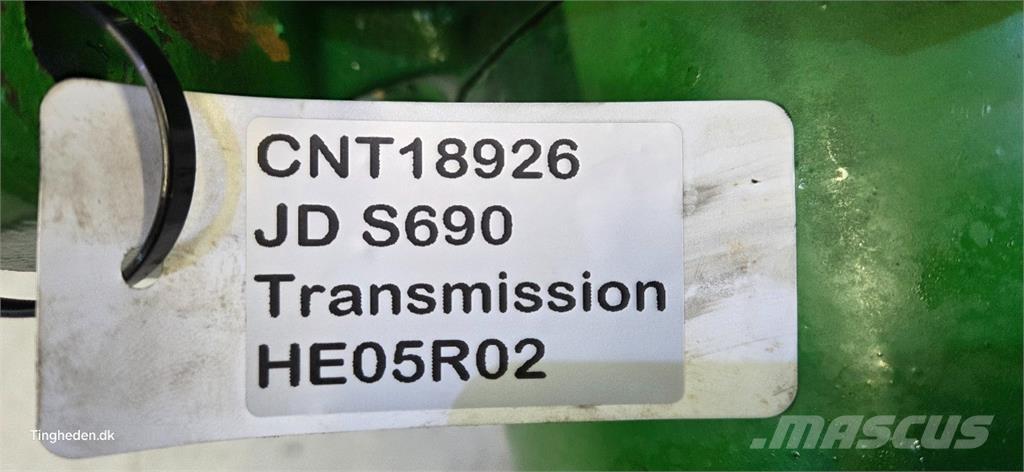 John Deere S690 Převodovka