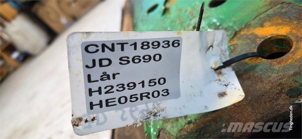 John Deere S690 Příslušenství a náhradní díly ke kombajnům