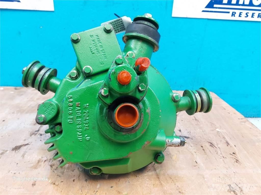 John Deere T660I Převodovka