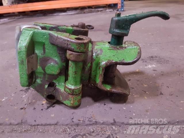 John Deere Træk Další příslušenství k traktorům